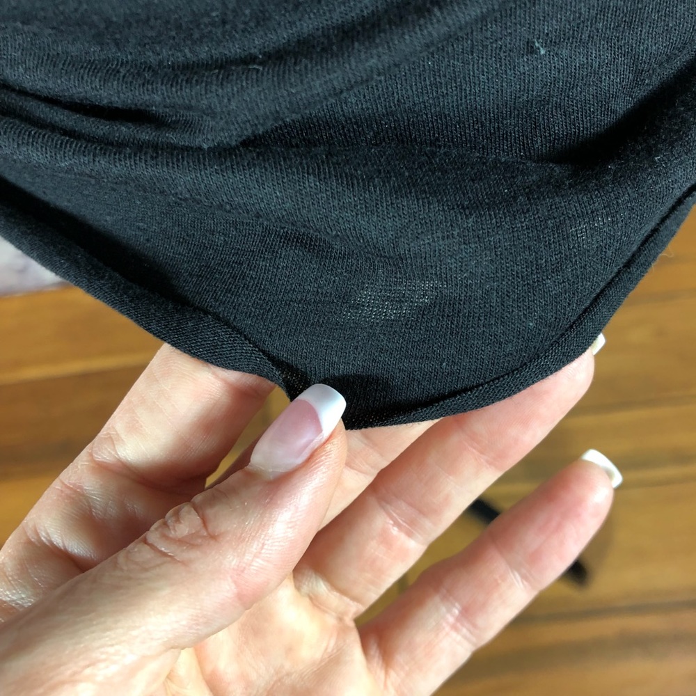 New Black Distressed Cold Shoulder Graphic T Shirt - Picture 5 of 8